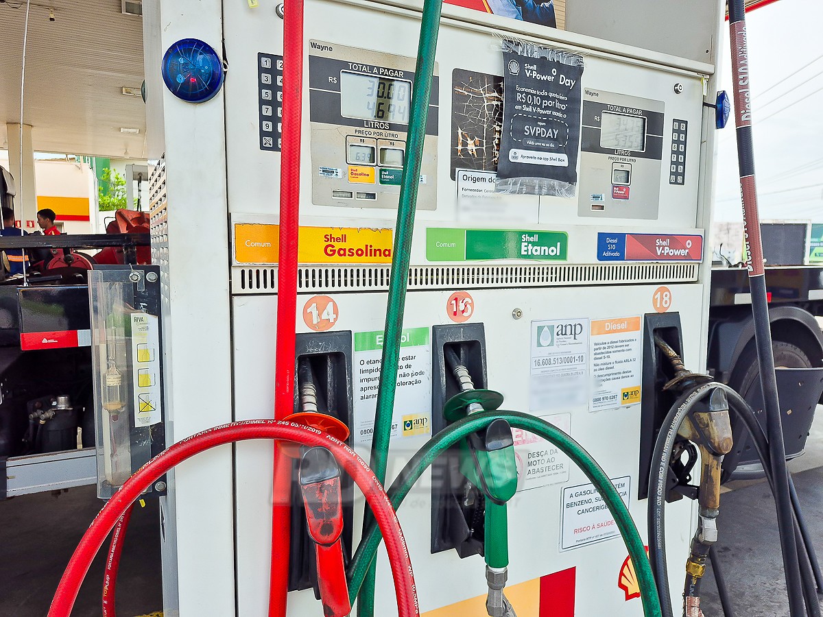 Bomba de combust&iacute;vel 01 posto Etanol - gasolina